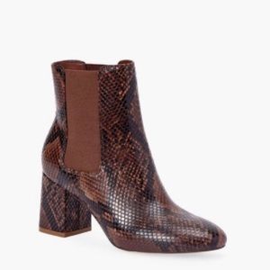 Amelia Block heeled booties